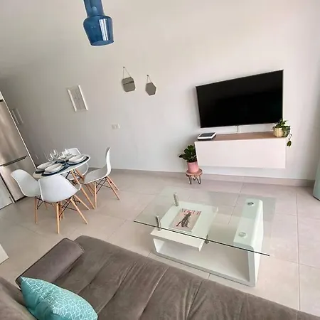 Oasis View Lanzarote アパート コスタ・テギセ